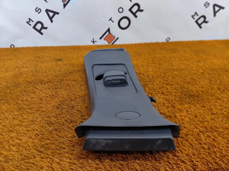 Обшивка стойки