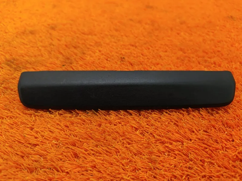 Накладка на торпедо