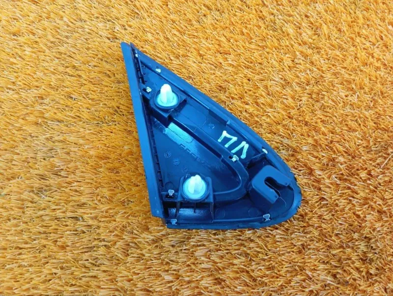 Молдинг двери