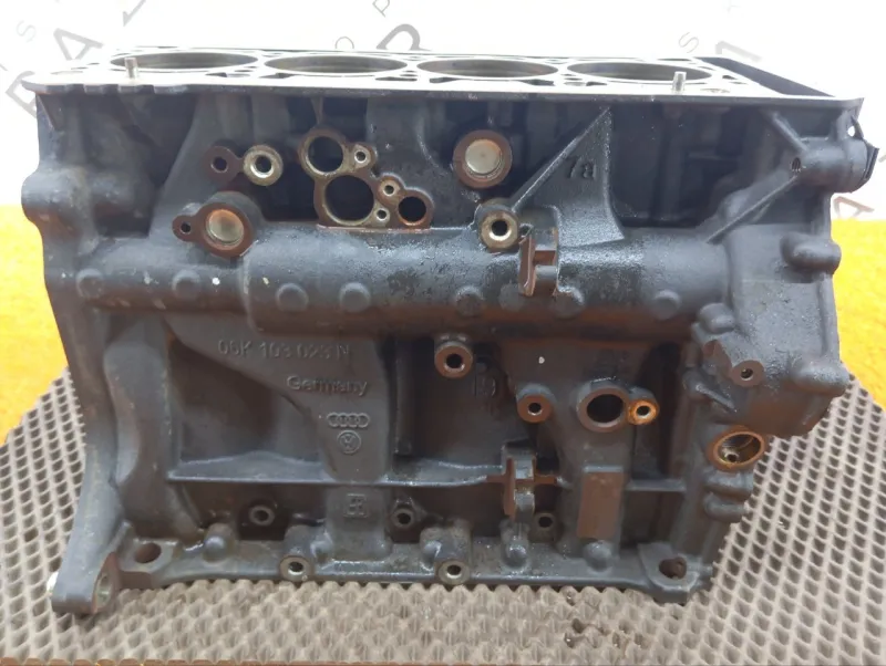 Блок цилиндров