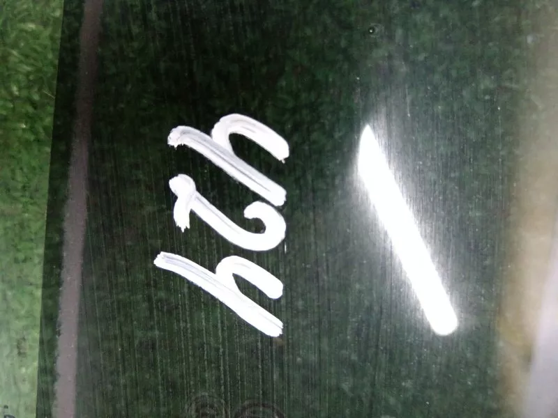 Стекло двери BMW 5-Series 2006 51357110636 E60/E61, заднее правое