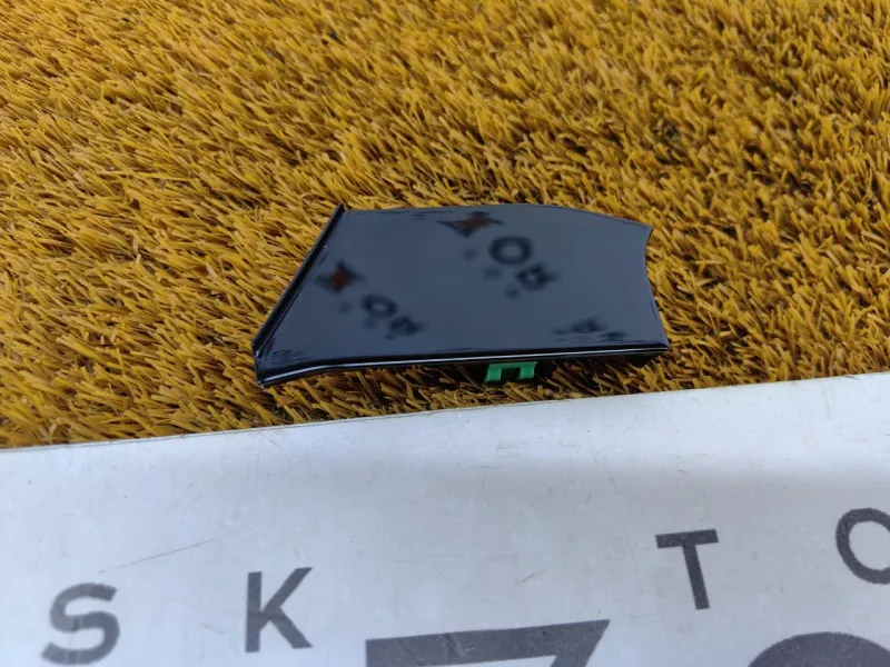 Накладка на торпедо