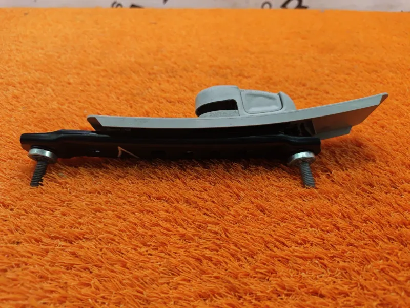 Механизм регулировки ремня безопасности