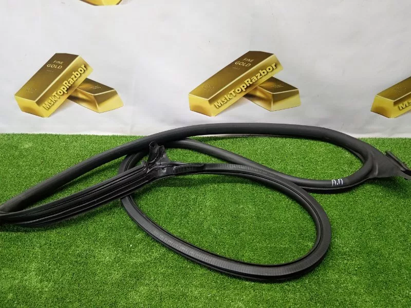 Уплотнитель двери