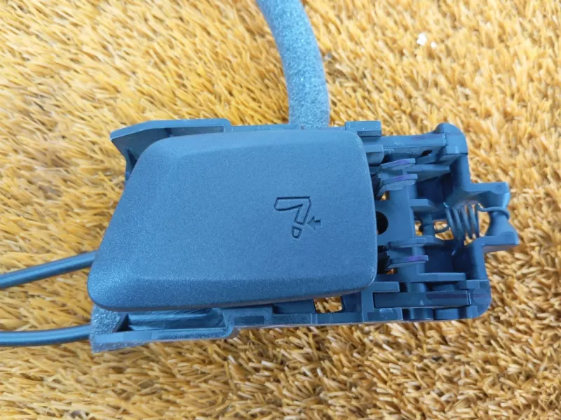 Ручка откидывания заднего сиденья BMW X3 2018 51477424731 G01 B47, левая