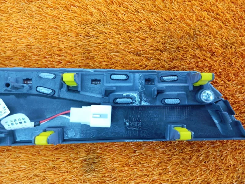 Молдинг двери