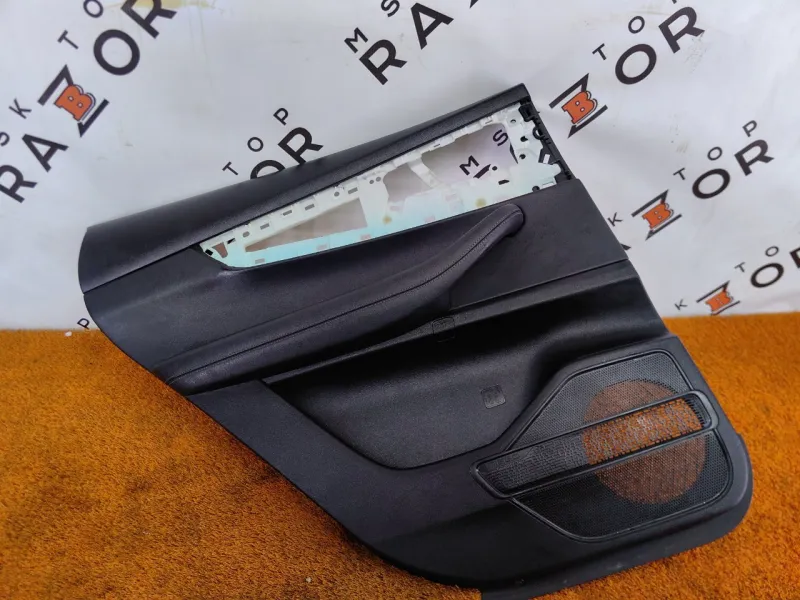 Обшивка двери