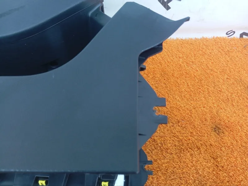 Консоль центральная