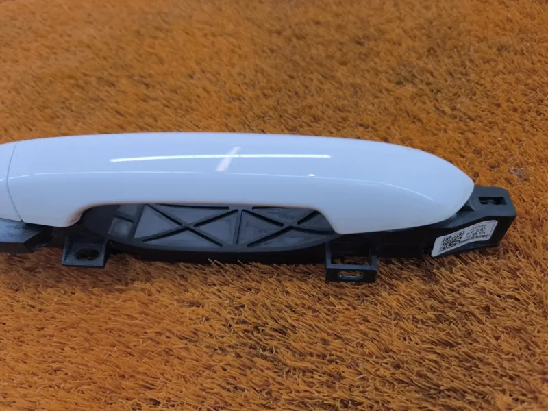 Ручка двери наружняя