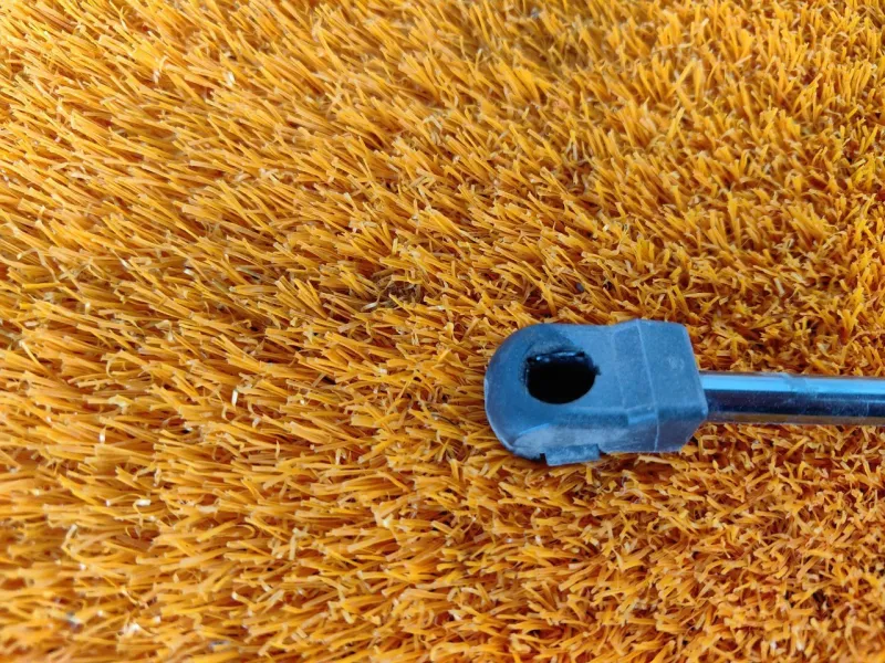 Амортизатор крышки багажника