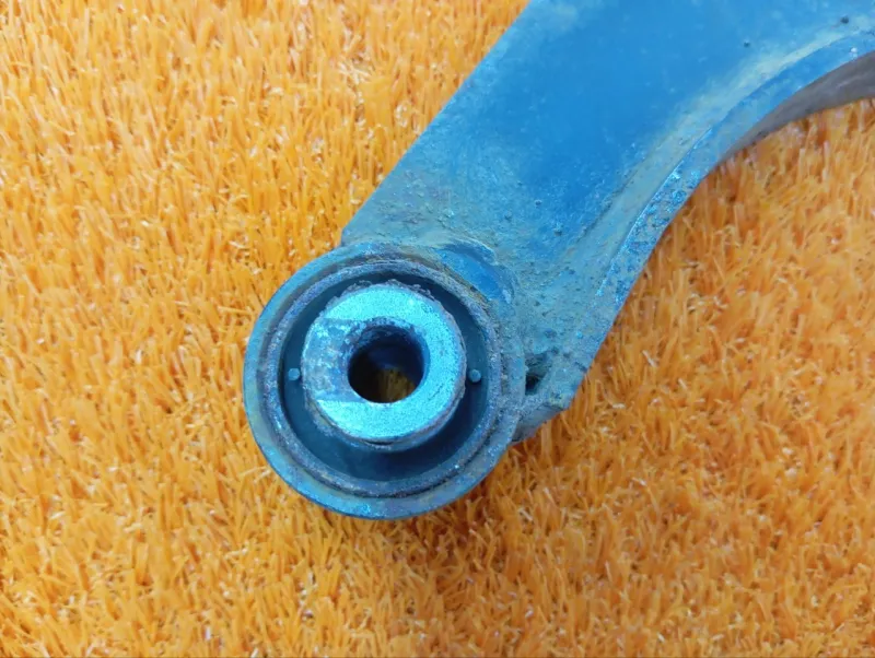 Рычаг подвески