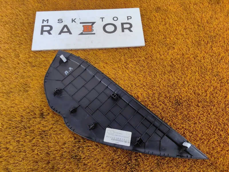 Накладка на торпедо