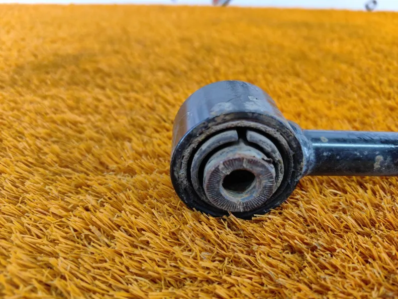 Рычаг подвески