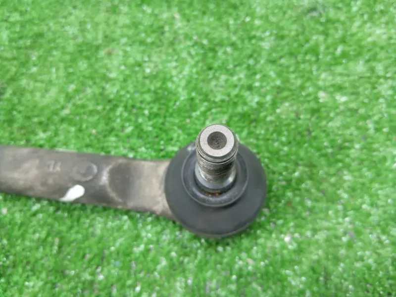 Рулевой наконечник