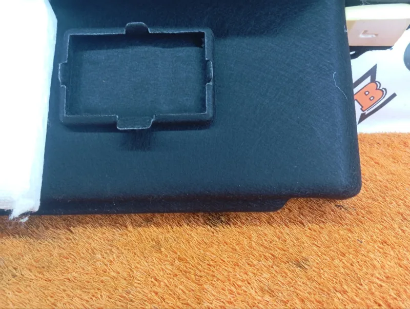 Обшивка багажника