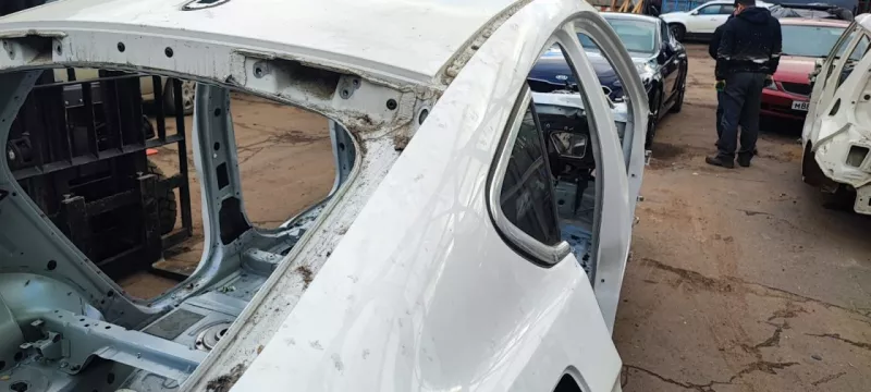 Крыло BMW X6 2019 41217352060 2 N57D30A, заднее правое