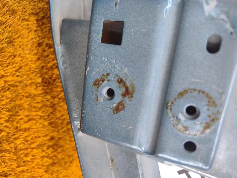 Усилитель бампера