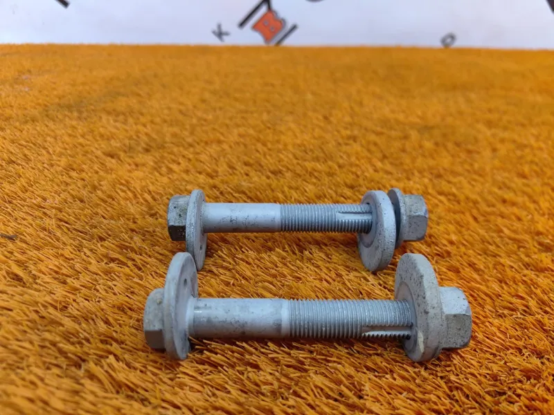 Болт развальный