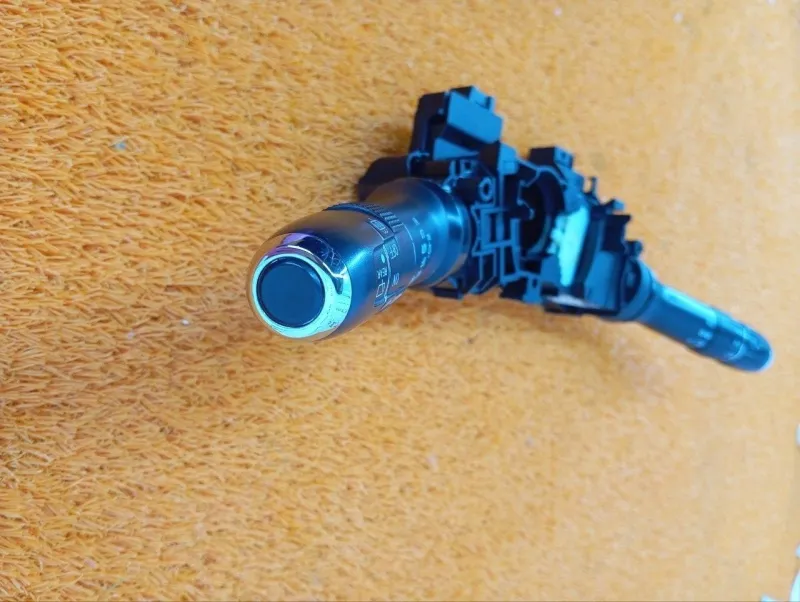 Подрулевой переключатель