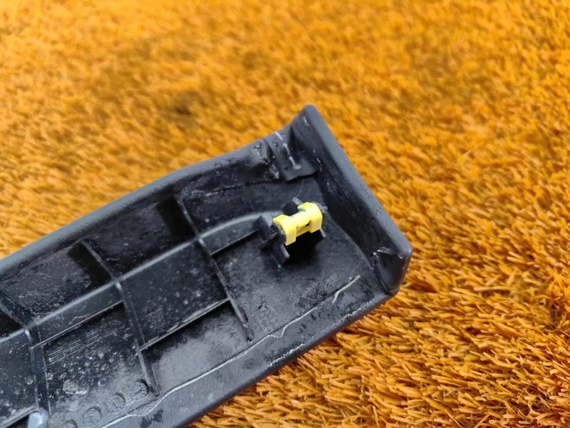 Накладка на торпедо