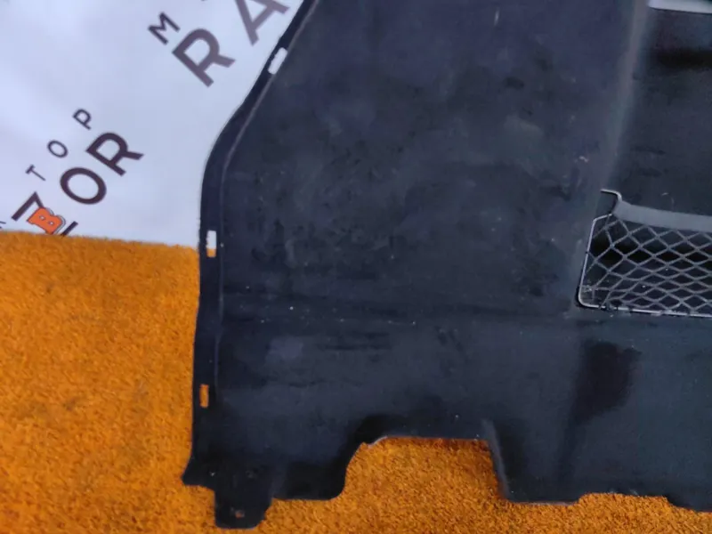 Обшивка багажника