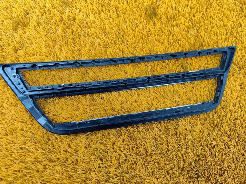 Декоративная накладка торпедо