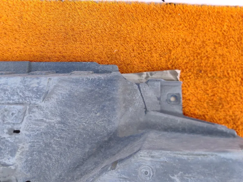 Защита днища кузова