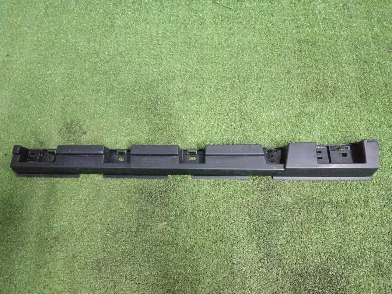 Кронштейн порога