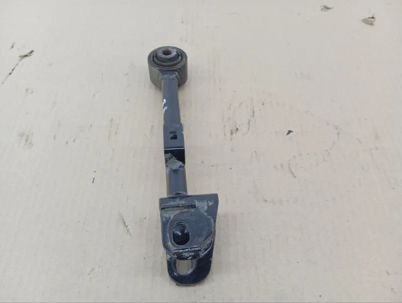 Рычаг подвески