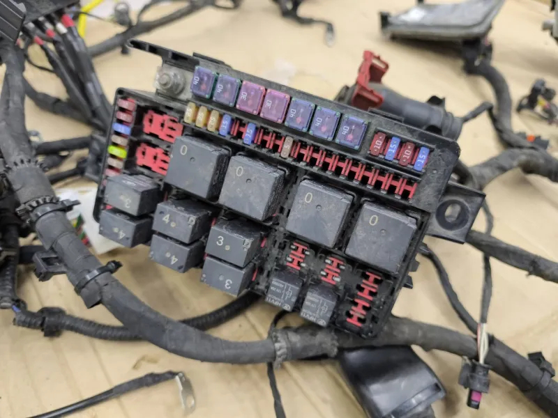 Проводка подкапотная