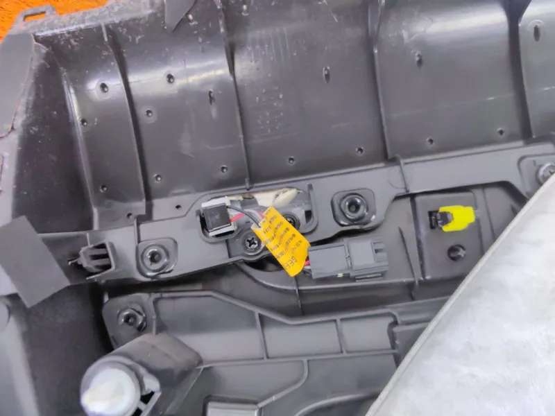 Обшивка двери