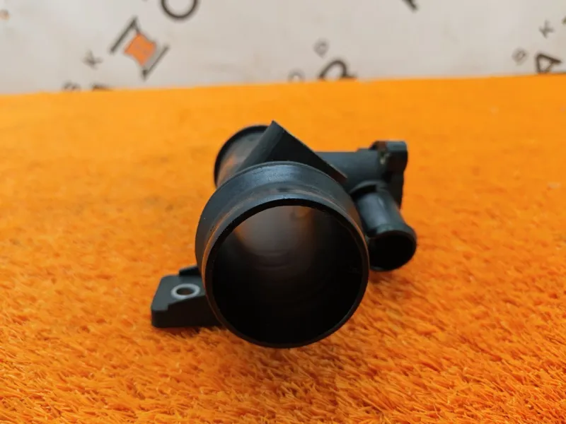 Патрубок интеркулера