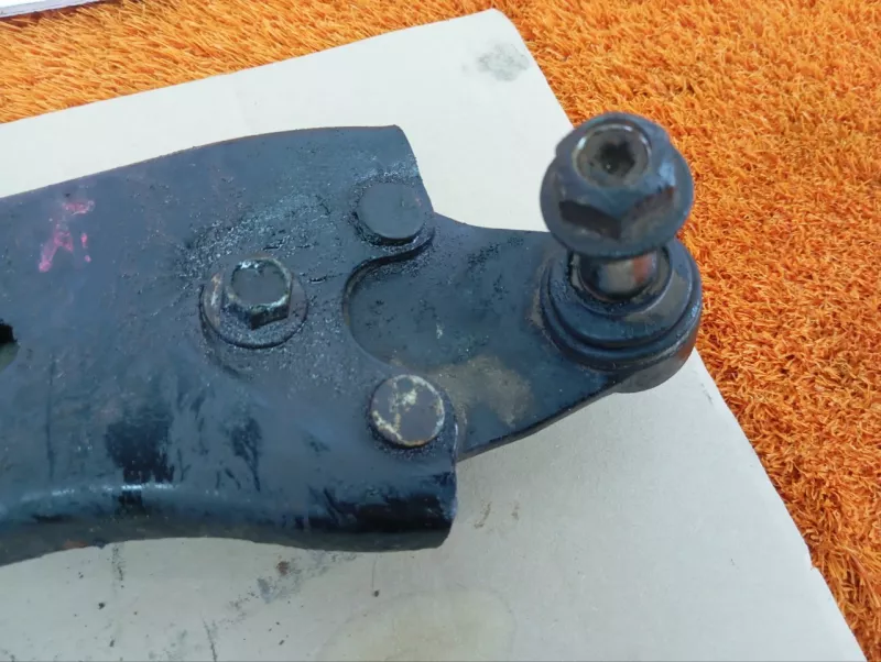 Рычаг подвески