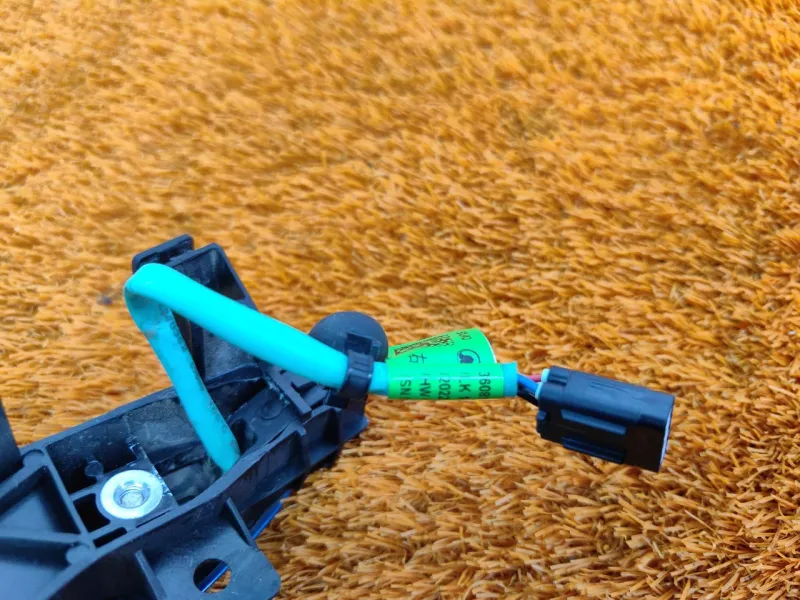 Ручка двери наружняя