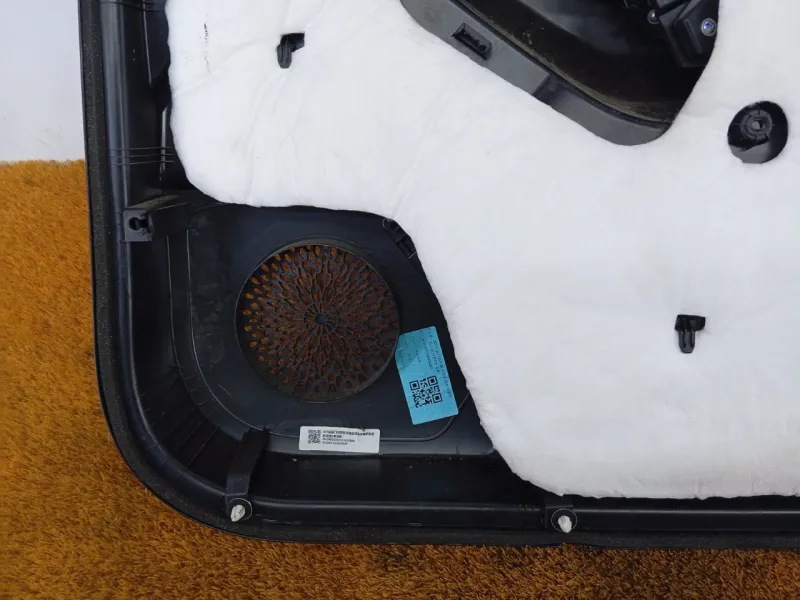 Обшивка двери