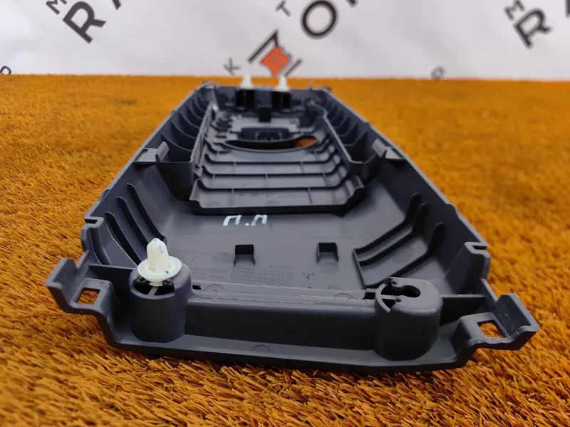 Обшивка стойки