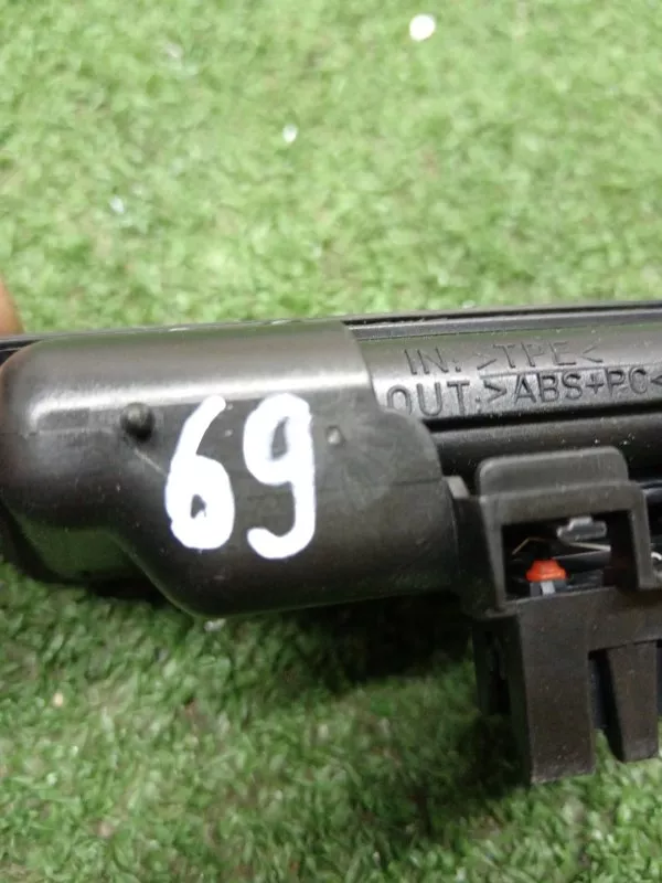 Ручка крышки багажника внутренняя