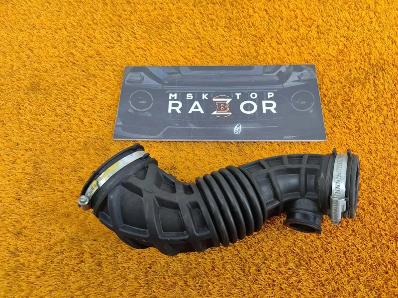 Патрубок воздушного фильтра