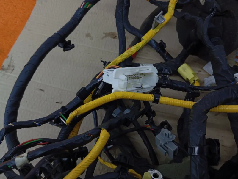 Проводка салона