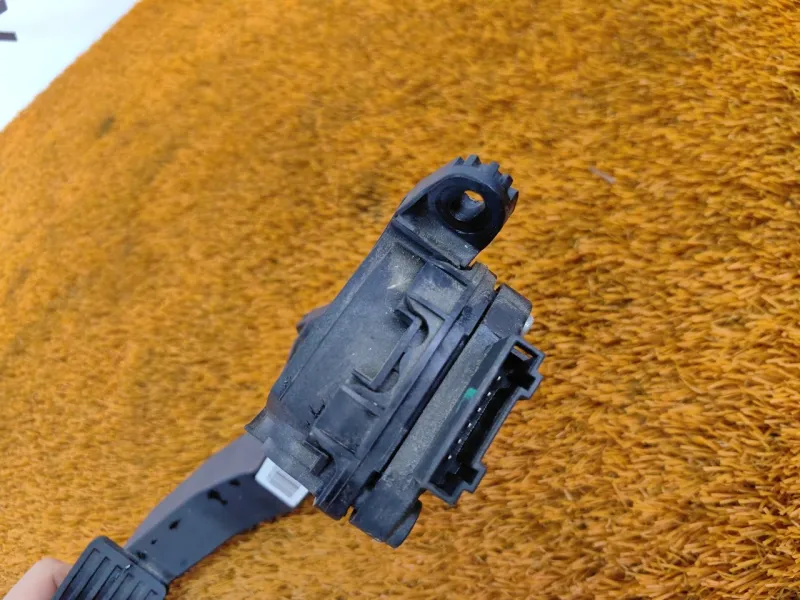 Педаль газа