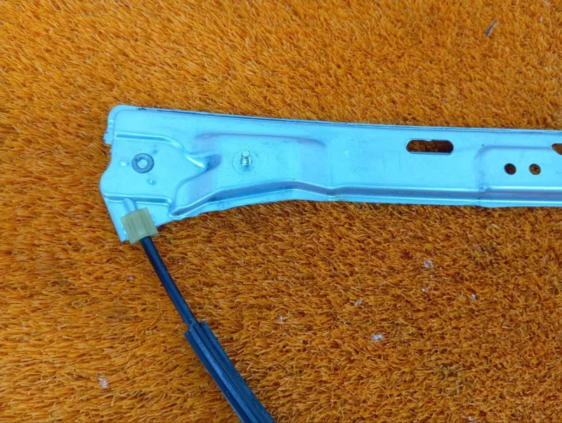 Стеклоподъемник