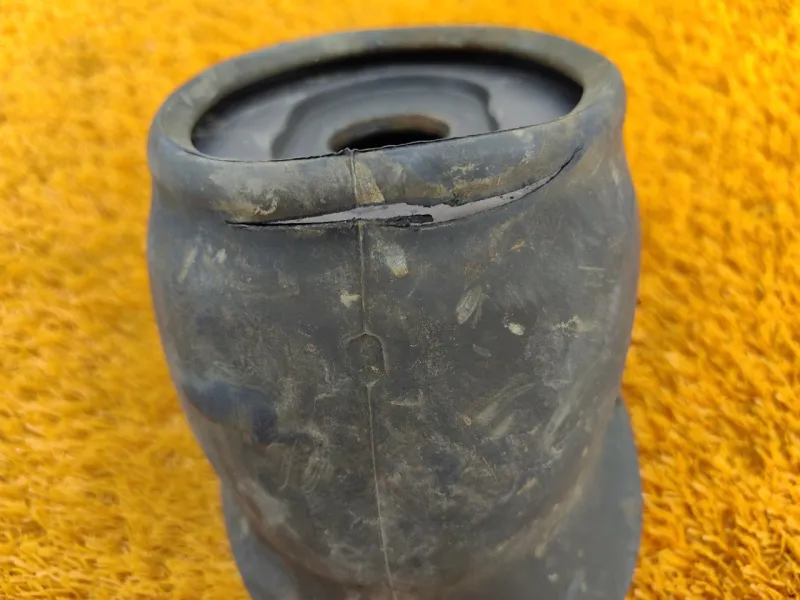 Пыльник рулевой рейки