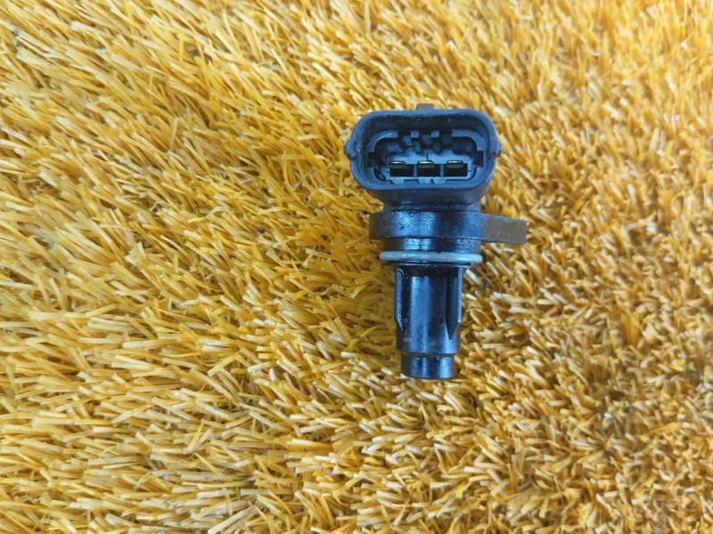 Датчик положения распредвала