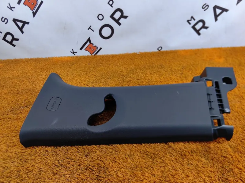 Обшивка стойки