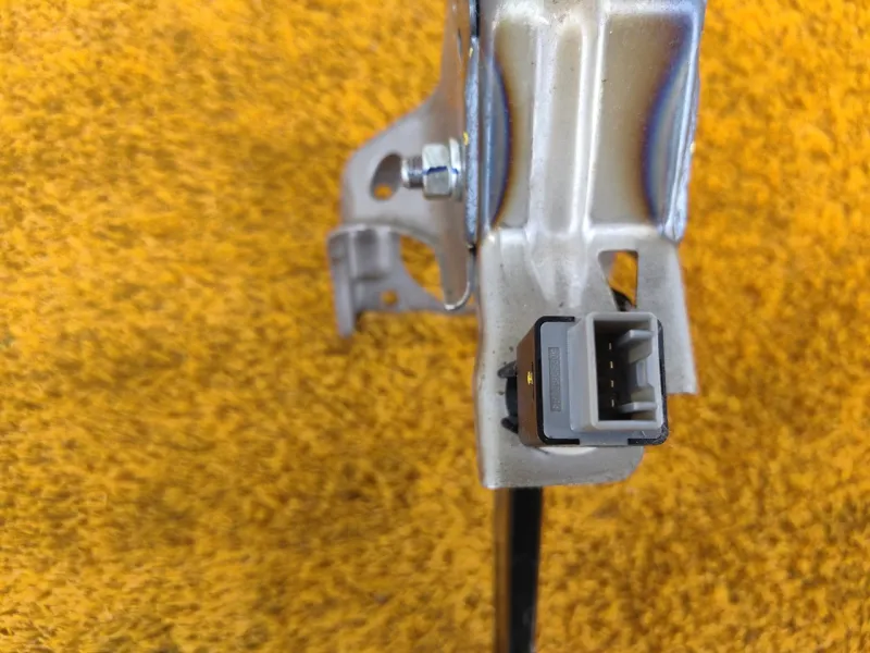 Педаль тормоза