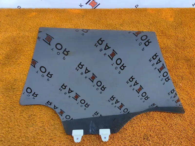 Стекло двери