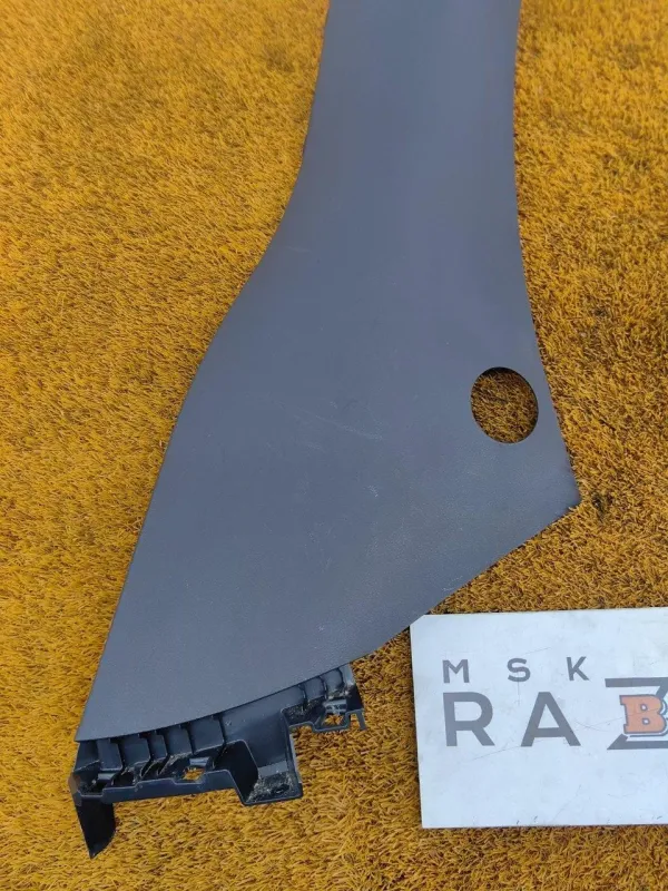 Накладка на стойку кузова