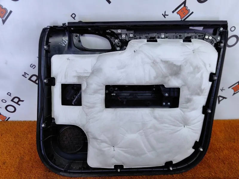 Обшивка двери