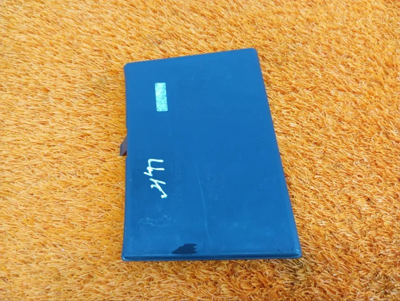 Коврик центральной консоли