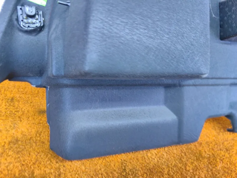 Обшивка багажника